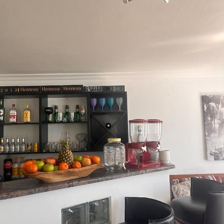Cozy Camps Bay House With Mountain And Sea View Villa เคปทาวน์ ภายนอก รูปภาพ