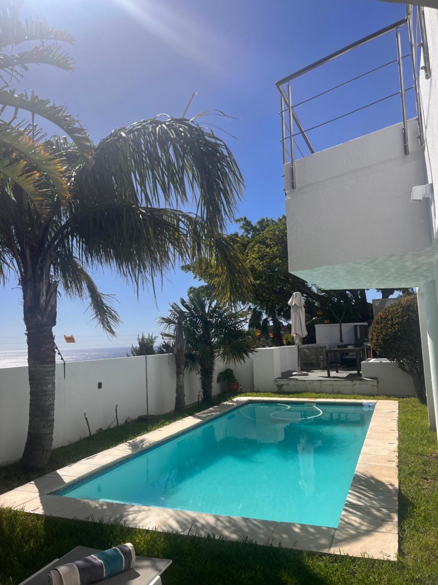 Cozy Camps Bay House With Mountain And Sea View Villa เคปทาวน์ ภายนอก รูปภาพ