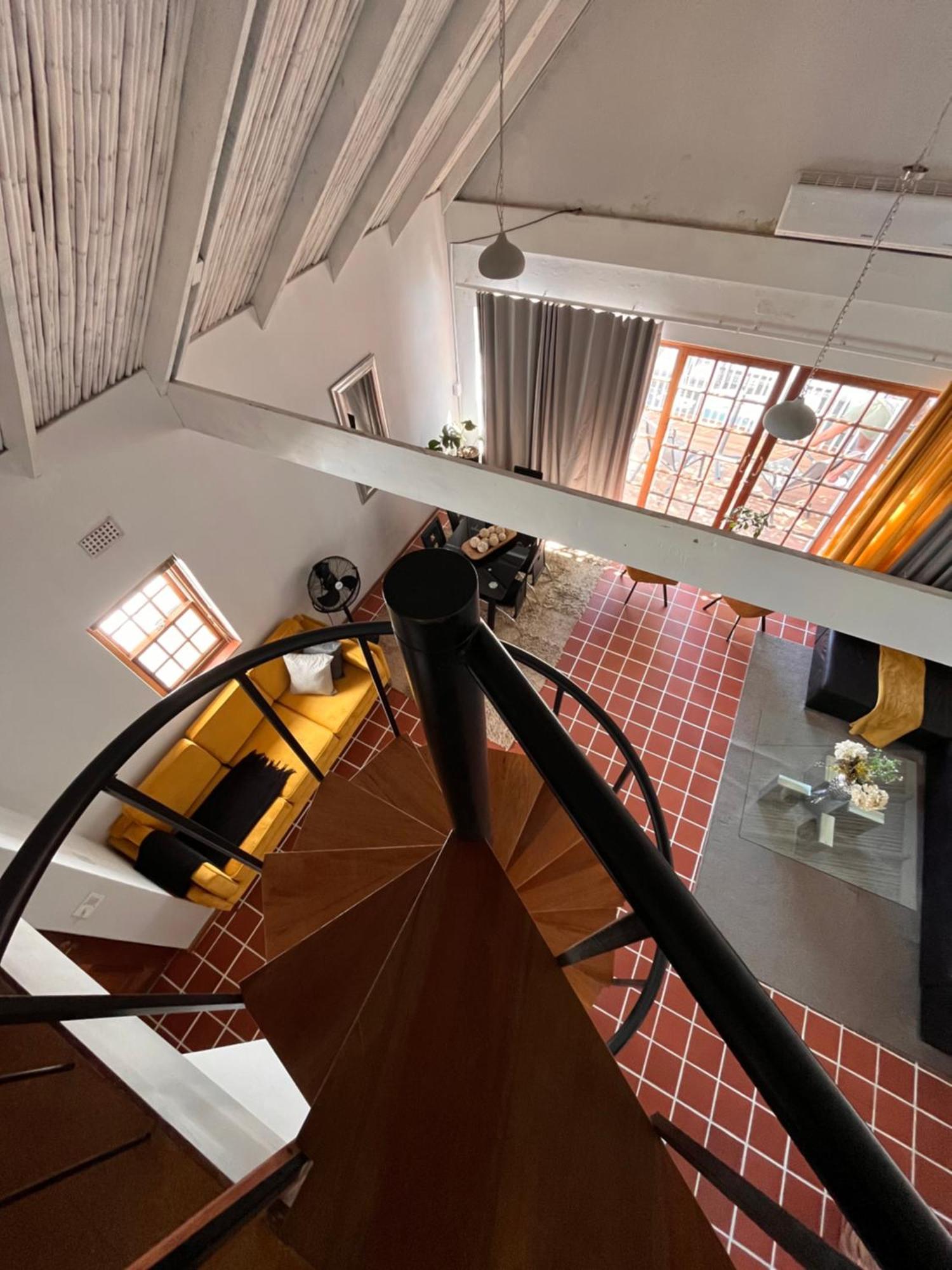 Cozy Camps Bay House With Mountain And Sea View Villa เคปทาวน์ ภายนอก รูปภาพ